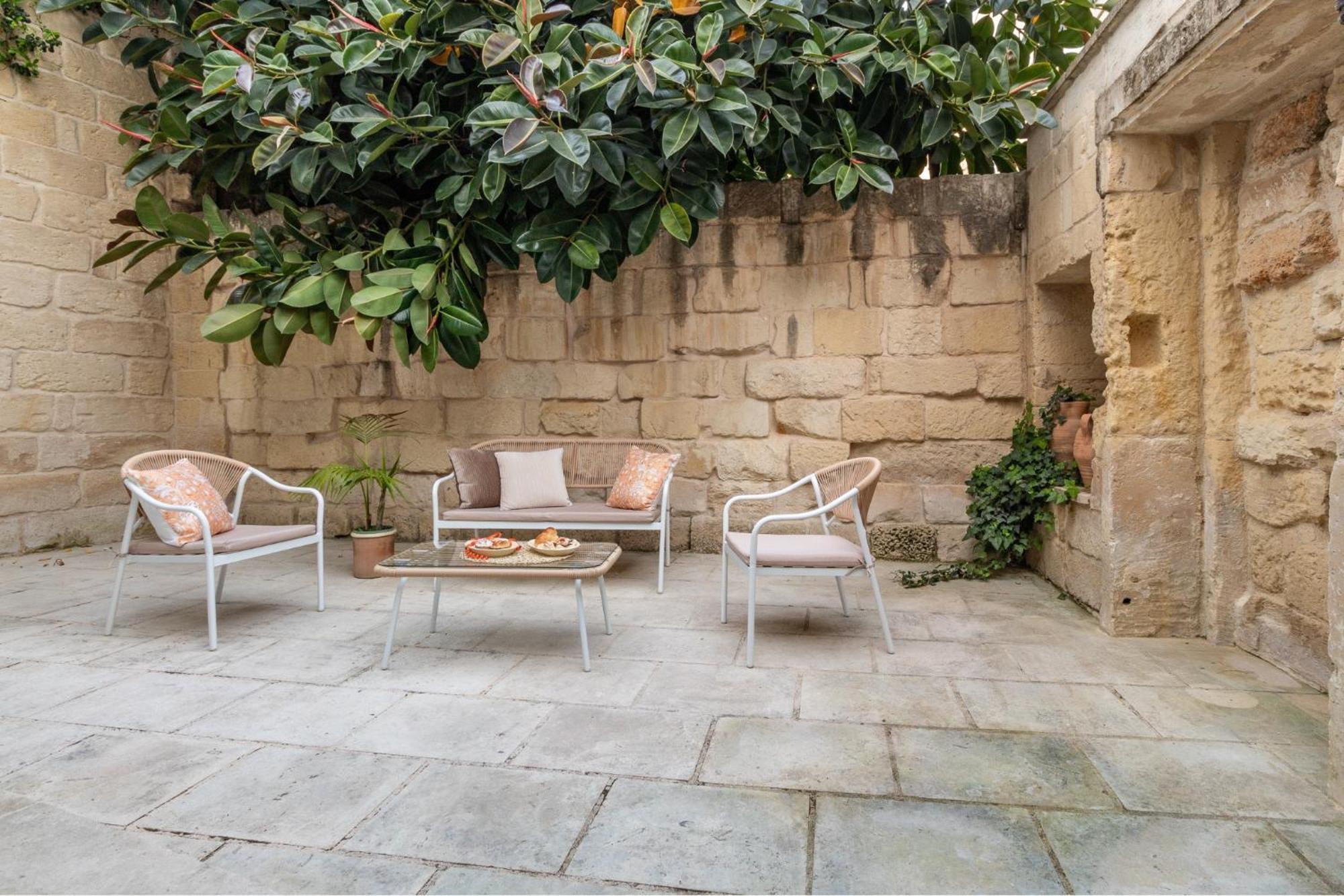 Il Giardino Dei Mesagnesi - Lecce Selection Apartment Ngoại thất bức ảnh